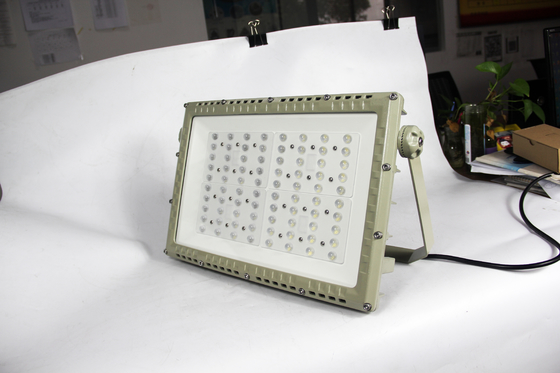250W взрывозащищенный светодиодный уличный фонарь ATEX | Долгий срок службы, сертифицированное освещение IECEx для опасных производств
