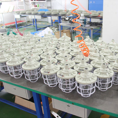 Взрывозащищенный HID-светильник 9 люмен 70 CRI, подходящий для опасных зон и промышленных нужд освещения