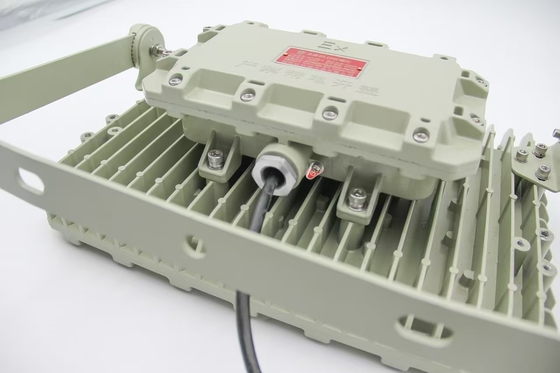 150W 140lm/W 6000-6500K Flameproof High Bay Light CRI≥80 Применяется для сталелитейных заводов, шахт, морских