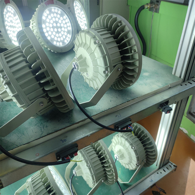 Взрывозащищенный светодиодный светильник High Bay 150 Вт ATEX Div 1 - 180 лм/Вт, WF2 для морского и нефтеперерабатывающего использования