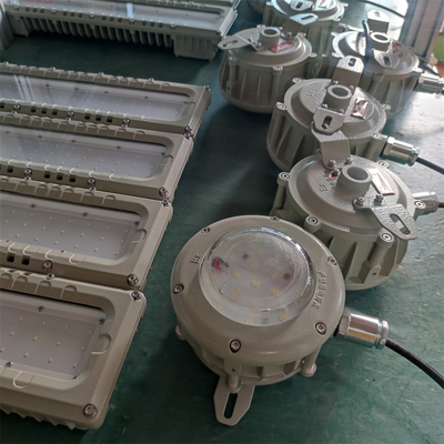 Прозрачный линейный свет ATEX IEC IP66 WF2 с промышленным алюминиевым светодиодом