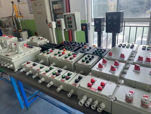 AC220/380V 2 мм стальной пластины экспозиционные панели управления для безопасных электрических систем