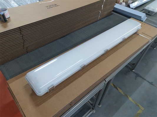 2*36W взрывостойкий люминесцентный свет IP66 WF2 Уровень защиты IECEx одобрен для зоны1 2 зоны21 22 Опасная среда