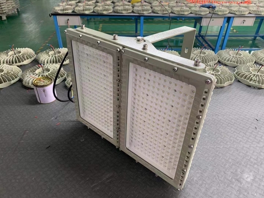 CREE 50-240 Вт светодиодный светодиодный светодиод с продолжительностью жизни 50 000 часов и настраиваемым цветом
