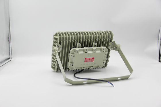 ATEX/IECEx Certified Explosion-Proof LED Floodlight – 160lm/W, IP66, Durable for Oil & Gas Zones