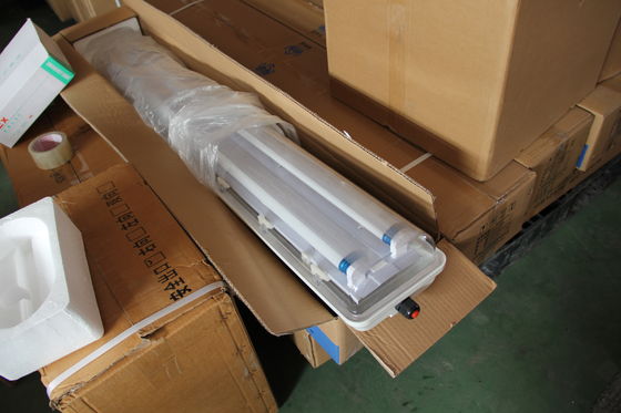 Взрывозащищенный трубчатый люминесцентный светильник ATEX 1200 мм x 600 мм для выработки электроэнергии