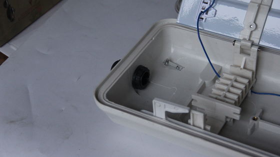 Взрывозащищенный трубчатый люминесцентный светильник ATEX 1200 мм x 600 мм для выработки электроэнергии