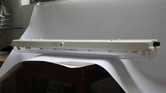 Взрывозащитный линейный светильник серии BYS с тройной сертификацией ATEX/IECEx/CNEX Признанный светодиодный светильник для опасных зон, рейтинг IP66, 5-летняя гарантия, настраиваемая мощность и размер