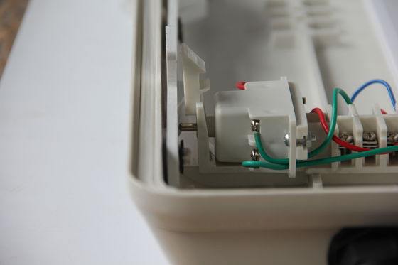 Прочный 0,6 м/1.2m ATEX/IECEx/CNEX Противовзрывный линейный светодиодный свет Промышленный класс IP66 Освещение для опасных зон Нефтегазохимические заводы Горные угольные заводы Морские объекты Энергоэффективный дизайн снижает