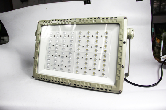 250W взрывозащищенный светодиодный уличный фонарь ATEX | Долгий срок службы, сертифицированное освещение IECEx для опасных производств
