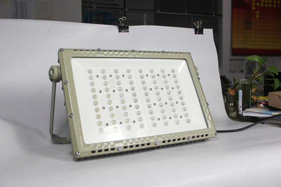 250W взрывозащищенный светодиодный уличный фонарь ATEX | Долгий срок службы, сертифицированное освещение IECEx для опасных производств