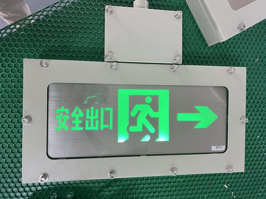 Высокопрочный алюминий, 50000 часов, взрывозащищенный аварийный светильник выхода с перезаряжаемой батареей